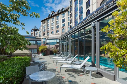 The Parkside Hotel and Spa Victoria — all-suite hotel with indoor pool, near Beacon Hill Park