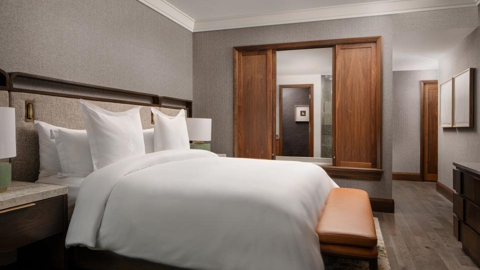 Four Seasons Resort and Residences Whistler — Whistler — additional view 2