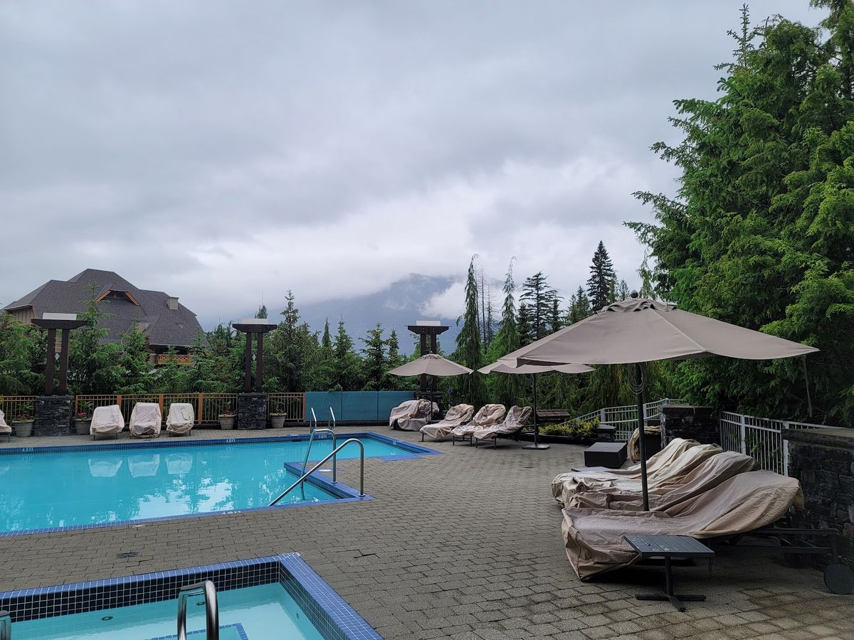 Four Seasons Resort and Residences Whistler — Whistler — additional view 3